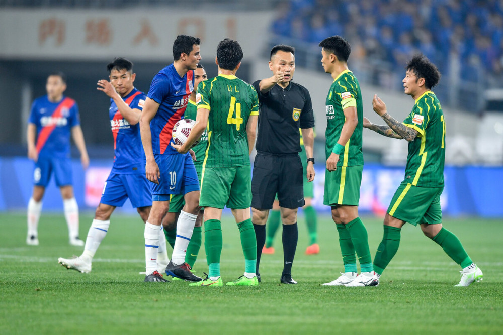 半岛体育-关于转会期足总杯传出新动向，北京国安门线救险，管理层表态——信心回归，轮换策略成焦点的信息